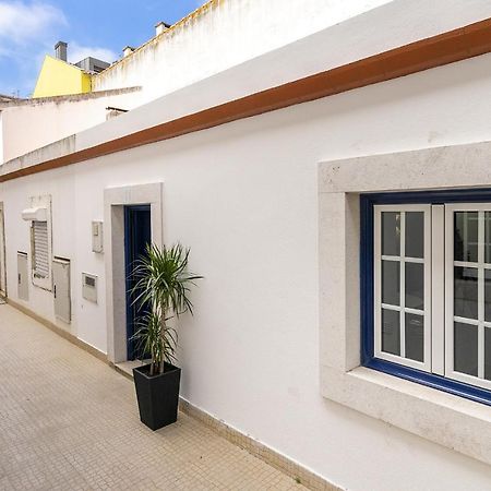 Whome Urban Escape: 1-Br W/Mezzanine Near Campo Ourique Lisboa Exterior foto